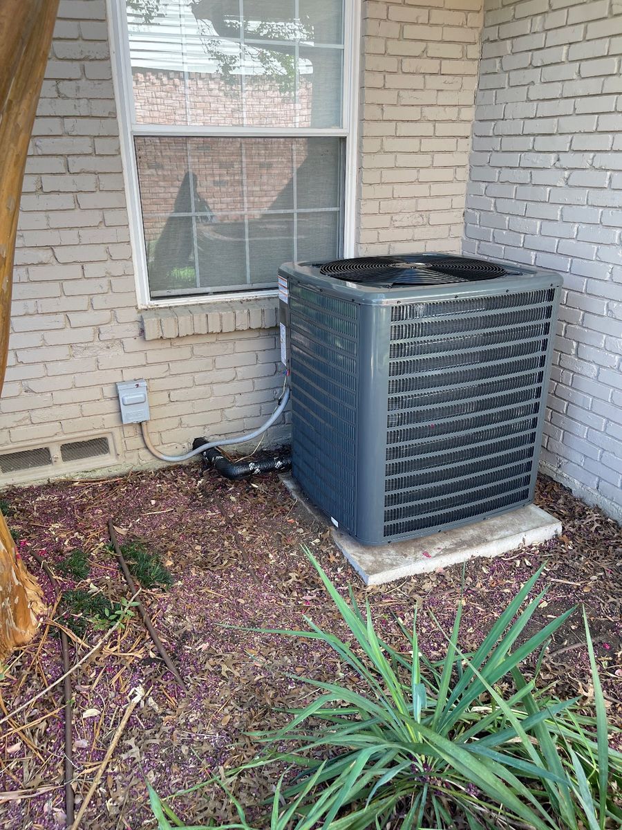 University Park TX HVAC outdoor AC condenser install